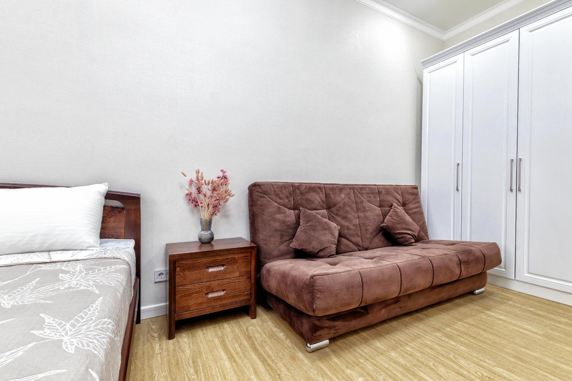 Business Class Residential Complex Expo Boulevard Astana Bagian luar foto
